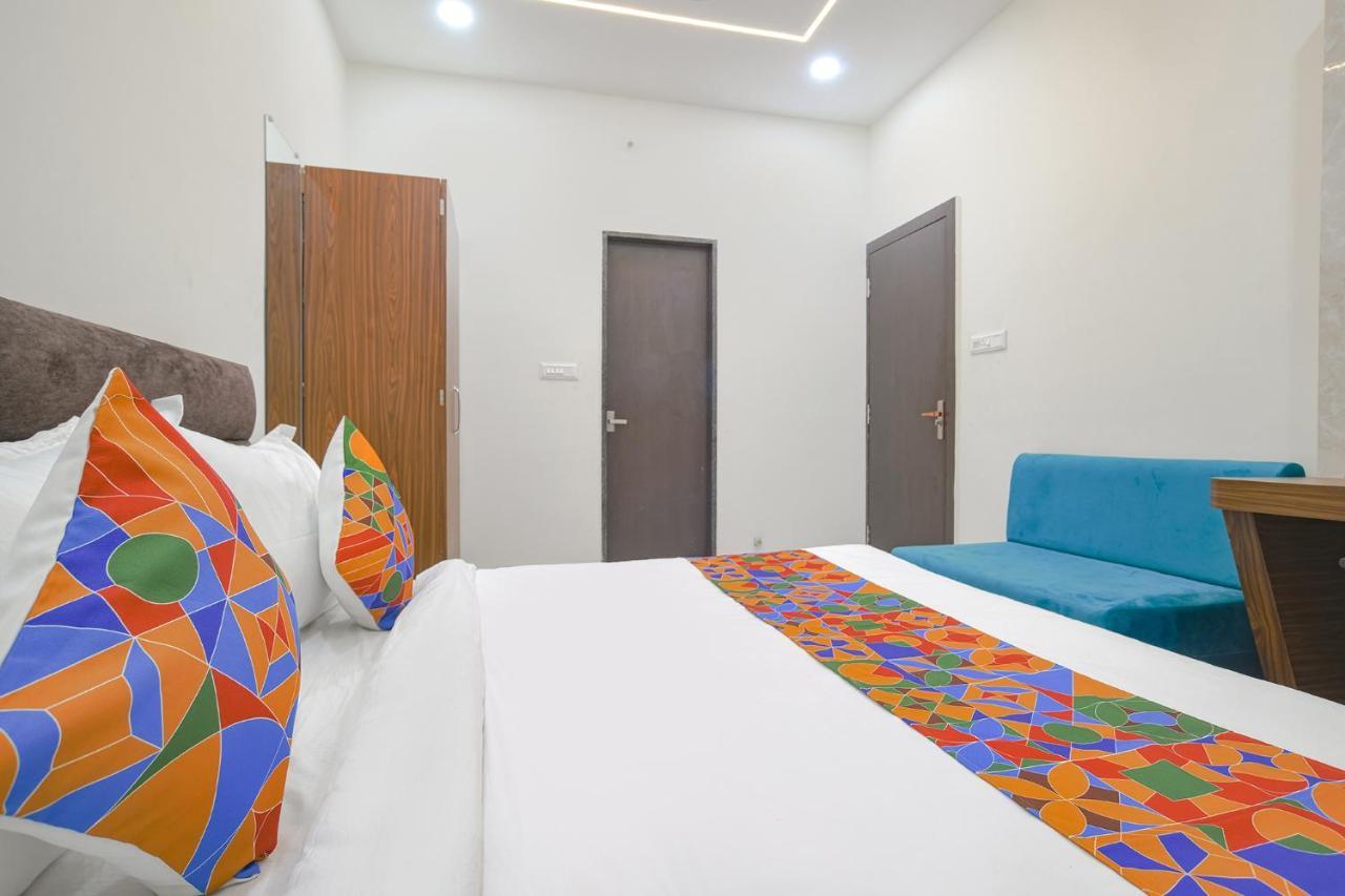 Fabhotel Ramya 3*